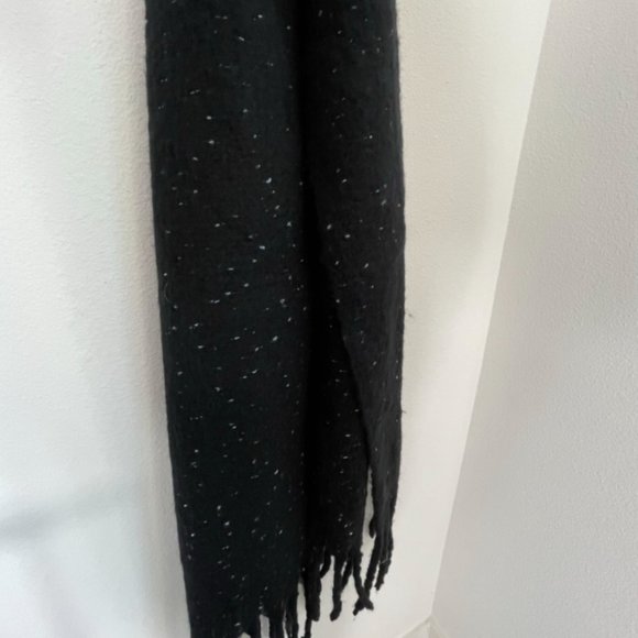 BP Speckled Fringe Trim Muffler Chunky Oversized Scarf - Picture 8 of 8